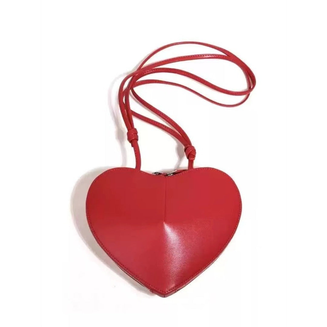 Mini love-shaped crossbody bag, bag women's casual fashion versatile shoulder crossbody bag, fashion stylish love women's bag red