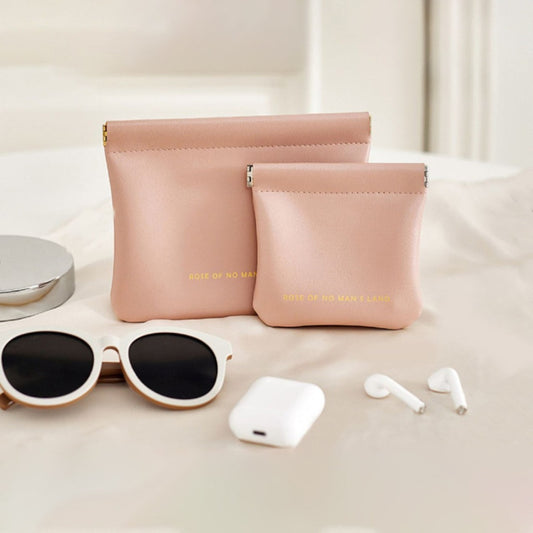 Cable de datos con cierre automático, bolsa de almacenamiento portátil para auriculares, llavero para lápiz labial, pequeño neceser portátil para cosméticos.