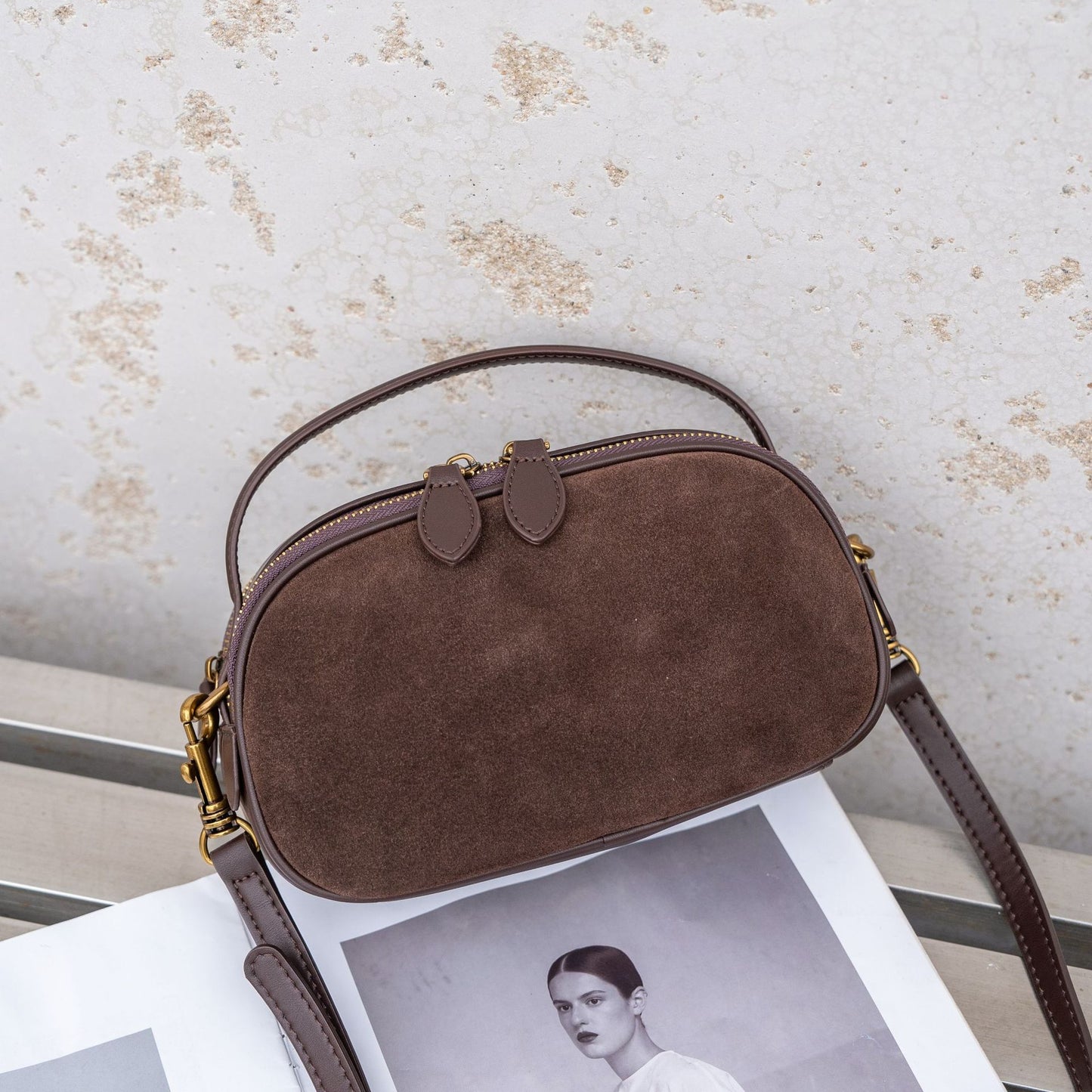 Elegant Small Handbag Women's Handbag – Stylish Crossbody Bag, Versatile Tote Purse with Soft Leather Retro Design