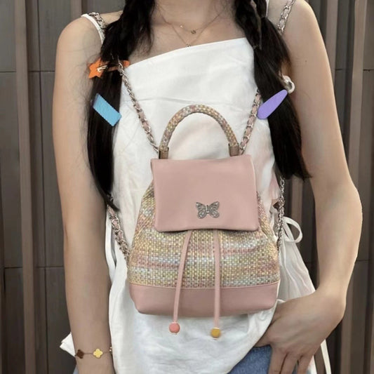 Mochila pequeña de piel trenzada con diseño dulce y juvenil, mochila con cadena, mochila pequeña versátil y moderna para mujer