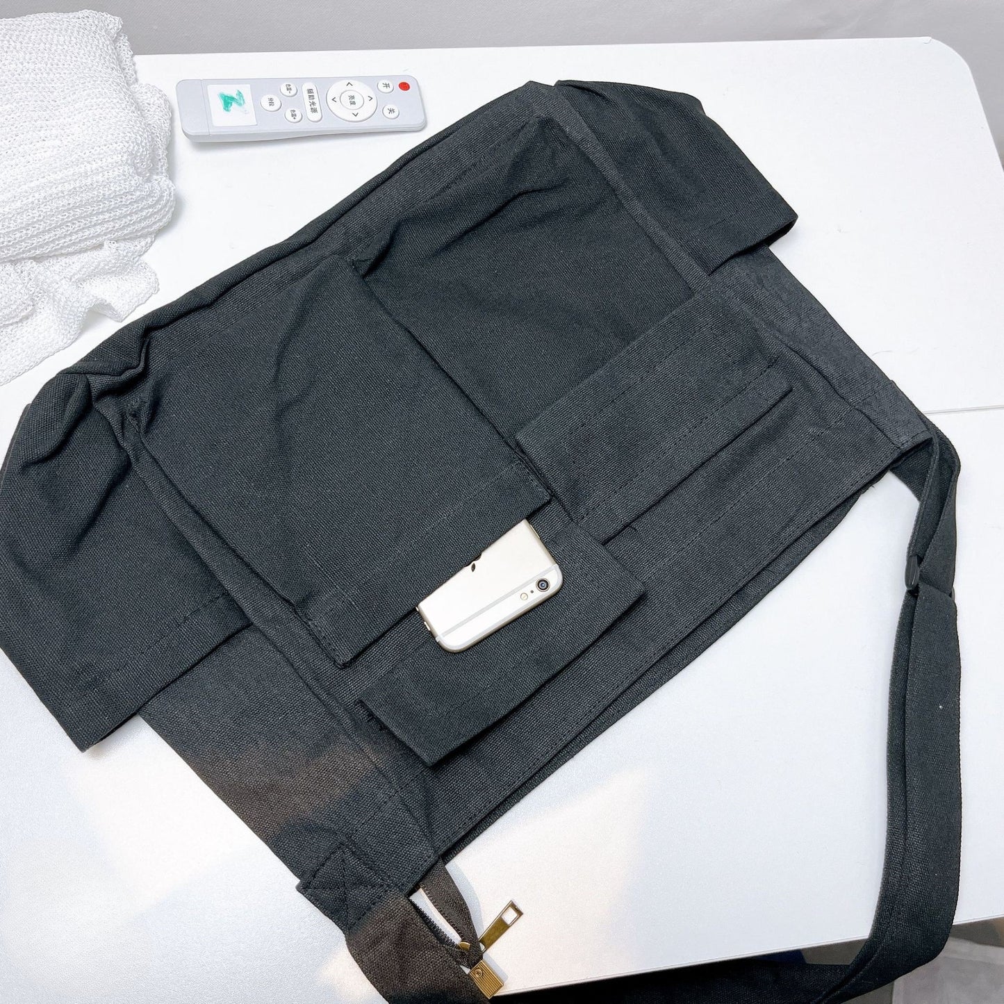 Retro Tooling Women's Shoulder Bag - Stylish Crossbody Canvas Bag with Large Capacity for Everyday Street Leisure