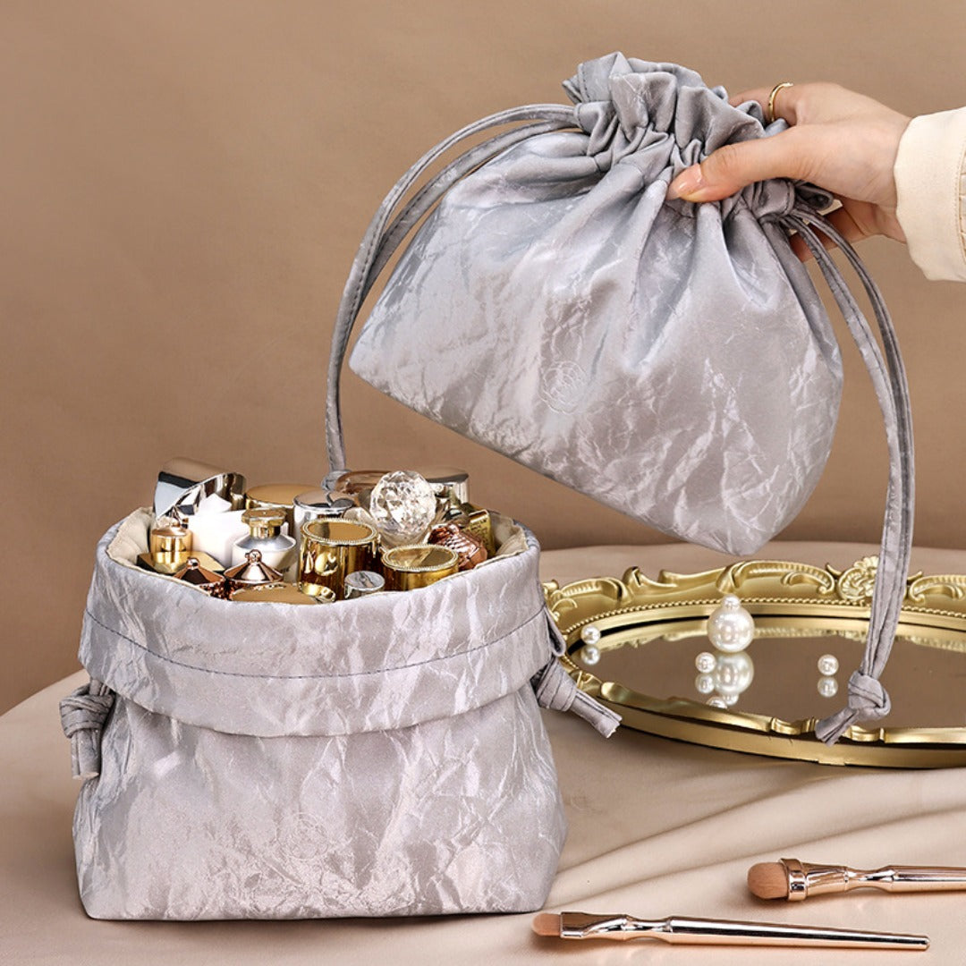 Bundle Mouth Cosmetic Bag – Large Capacity Storage Portable Makeup Bag for Women, Stylish and Functional Design for Everyday Use