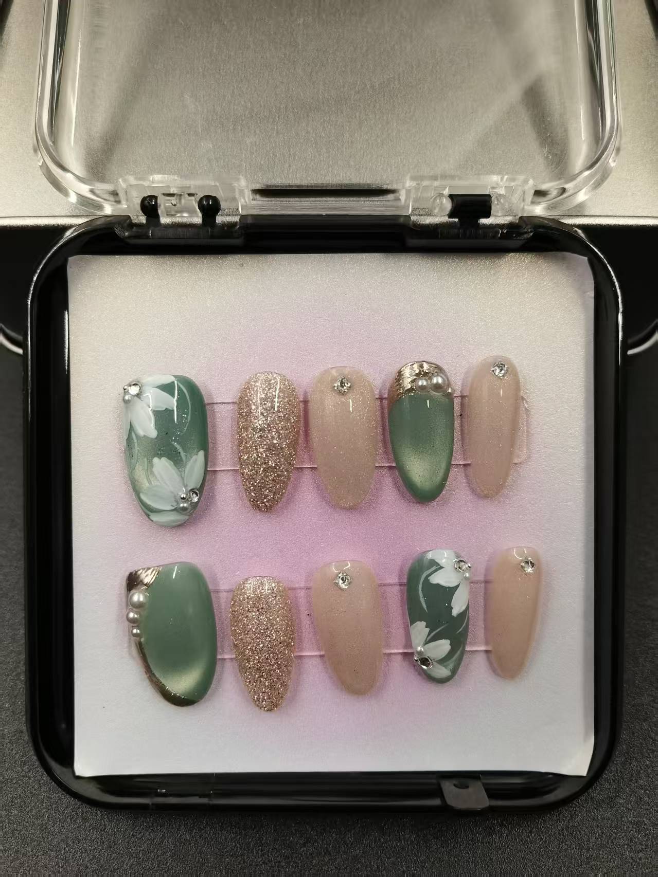 1037- Uñas postizas hechas a mano, de presión, removibles