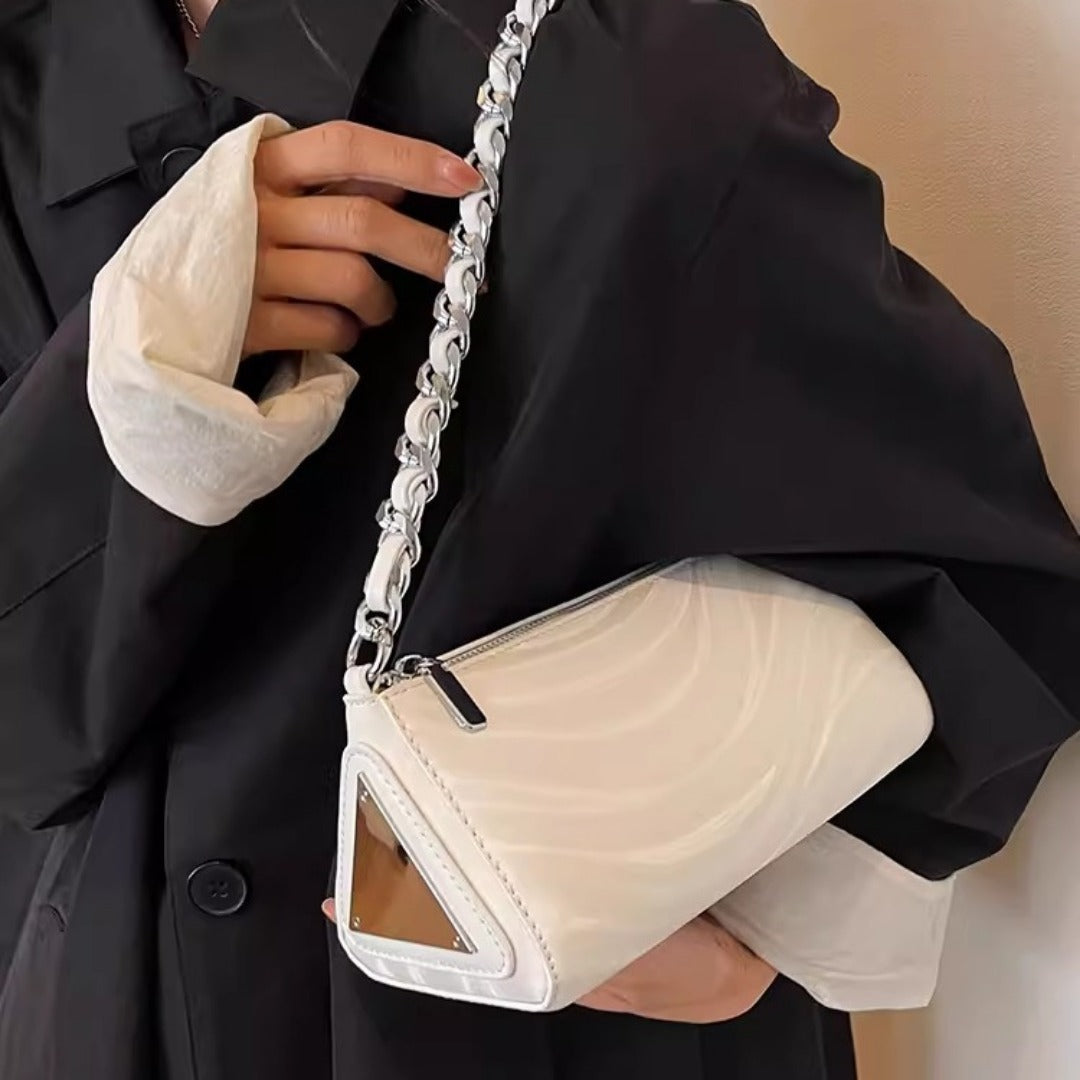 Bolso bandolera versátil para mujer, bolso de hombro plateado con cadena, pequeño bolso bandolera metálico 