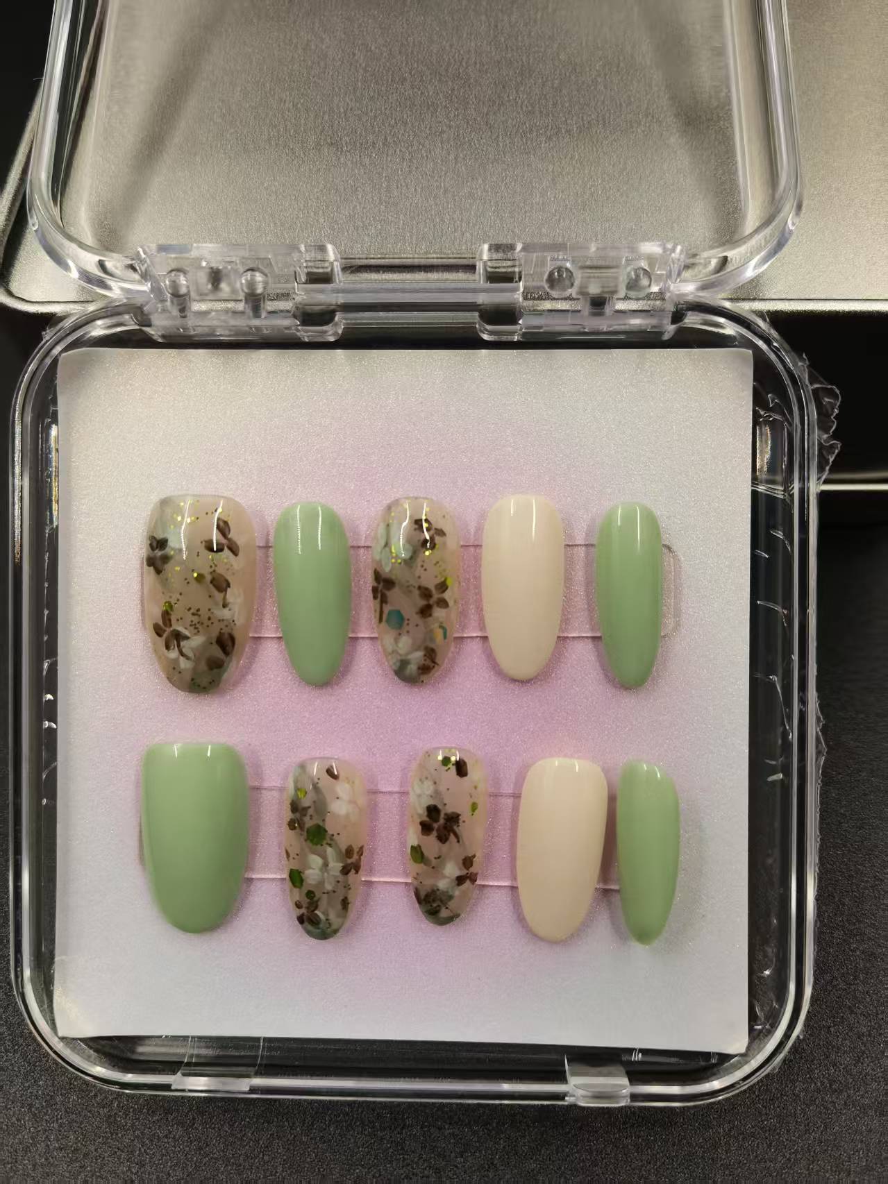 1037- Uñas postizas hechas a mano, de presión, removibles