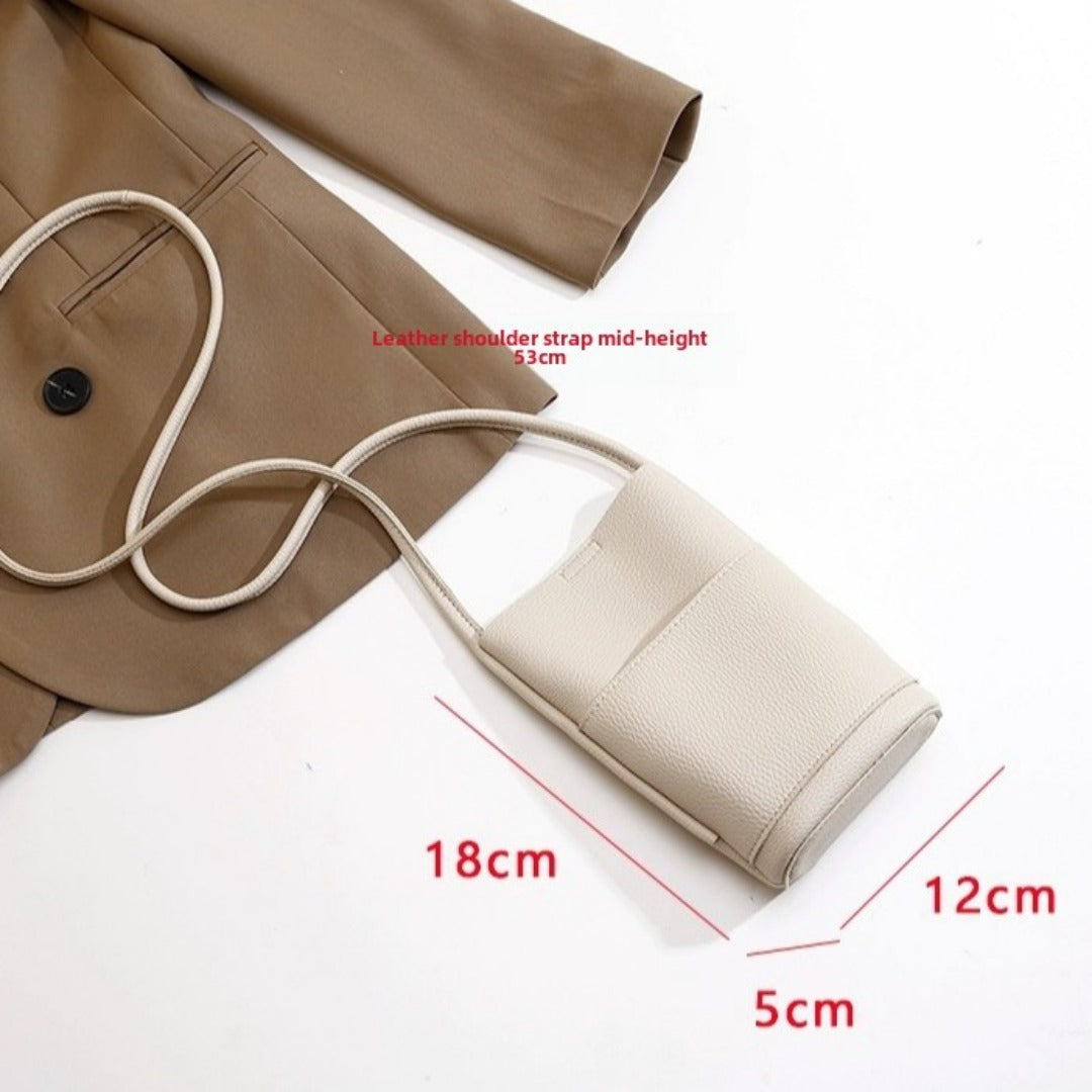 Casual crossbody mobile phone bag, simple red cute mini vertical bag, change bag female