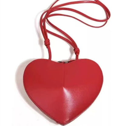 Mini love-shaped crossbody bag, bag women's casual fashion versatile shoulder crossbody bag, fashion stylish love women's bag red