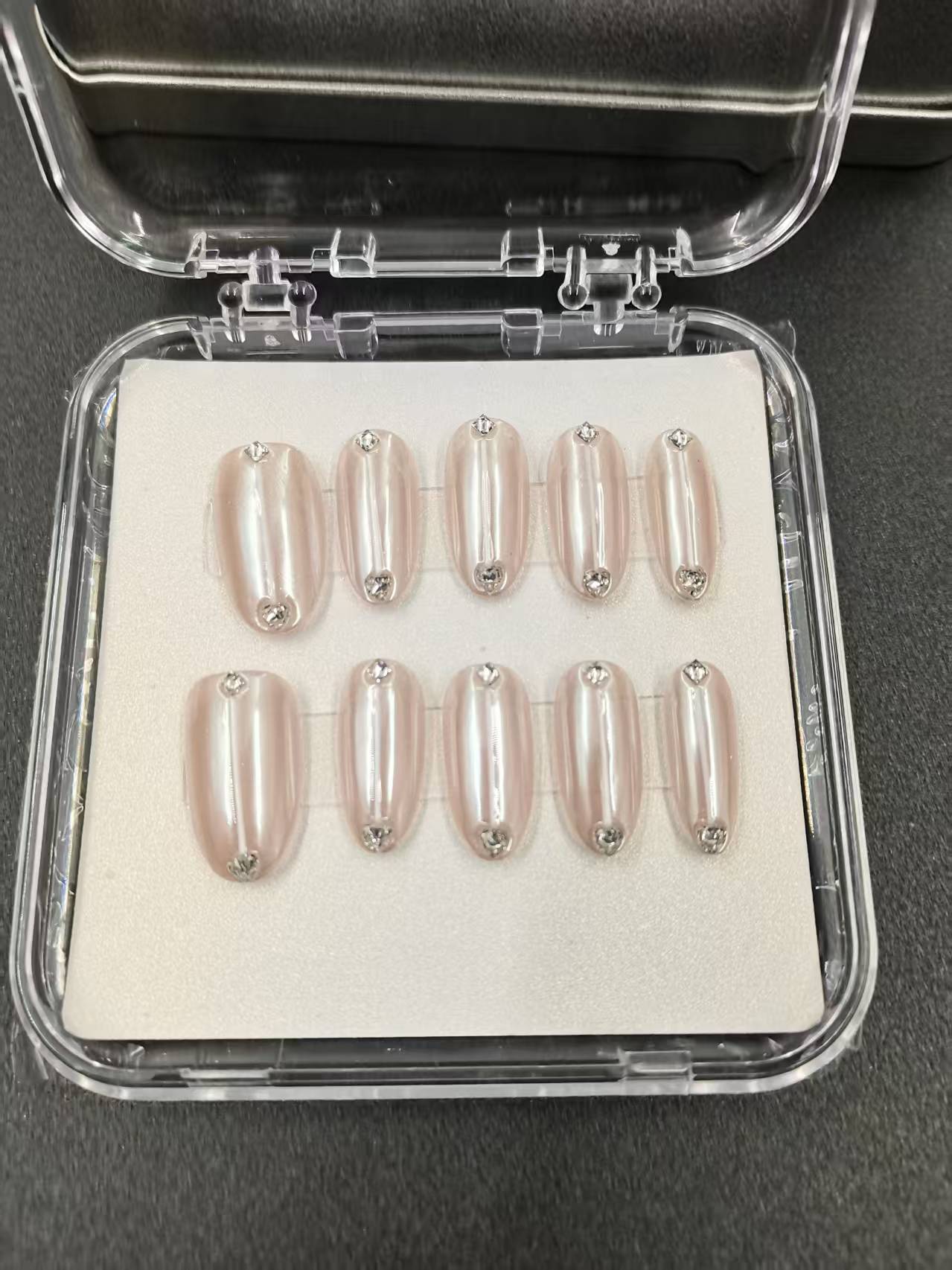 1037- Uñas postizas hechas a mano, de presión, removibles