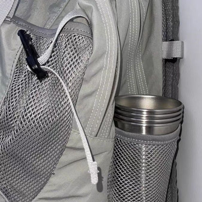 Mochila funcional para senderismo, ligera y práctica para actividades al aire libre, ideal para picnics, deportes y ciclismo. También sirve como mochila de viaje para mujer. 