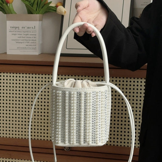 Bolso bandolera con estilo – Bolso hobo de diseño vintage con detalle de denim lavado para una elegancia cotidiana 