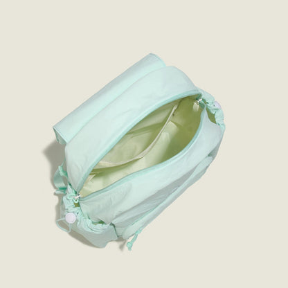 Mochila sencilla de nailon, mochila ligera de gran capacidad, ideal para ir a clase, para el tiempo libre, el deporte y los viajes. 