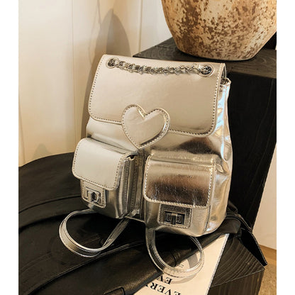 Mochila de mujer con estampado de corazones, mochila versátil con cadena, bolso pequeño de viaje a la moda para mujer 