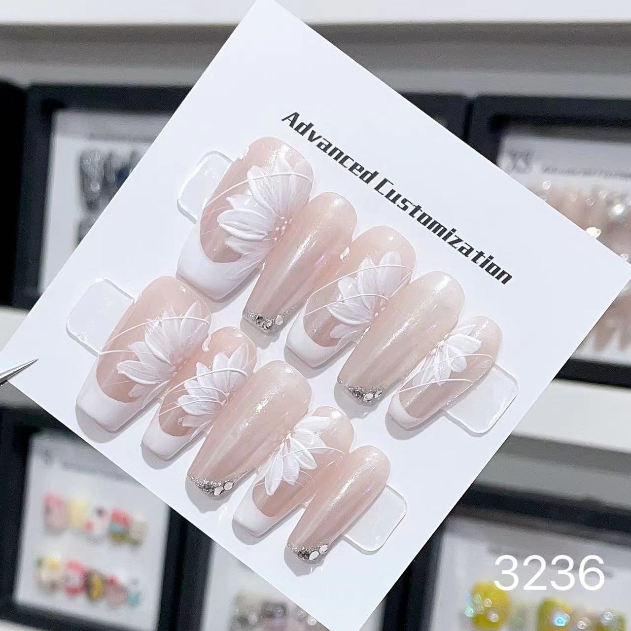 1025- Uñas postizas hechas a mano, de presión, removibles