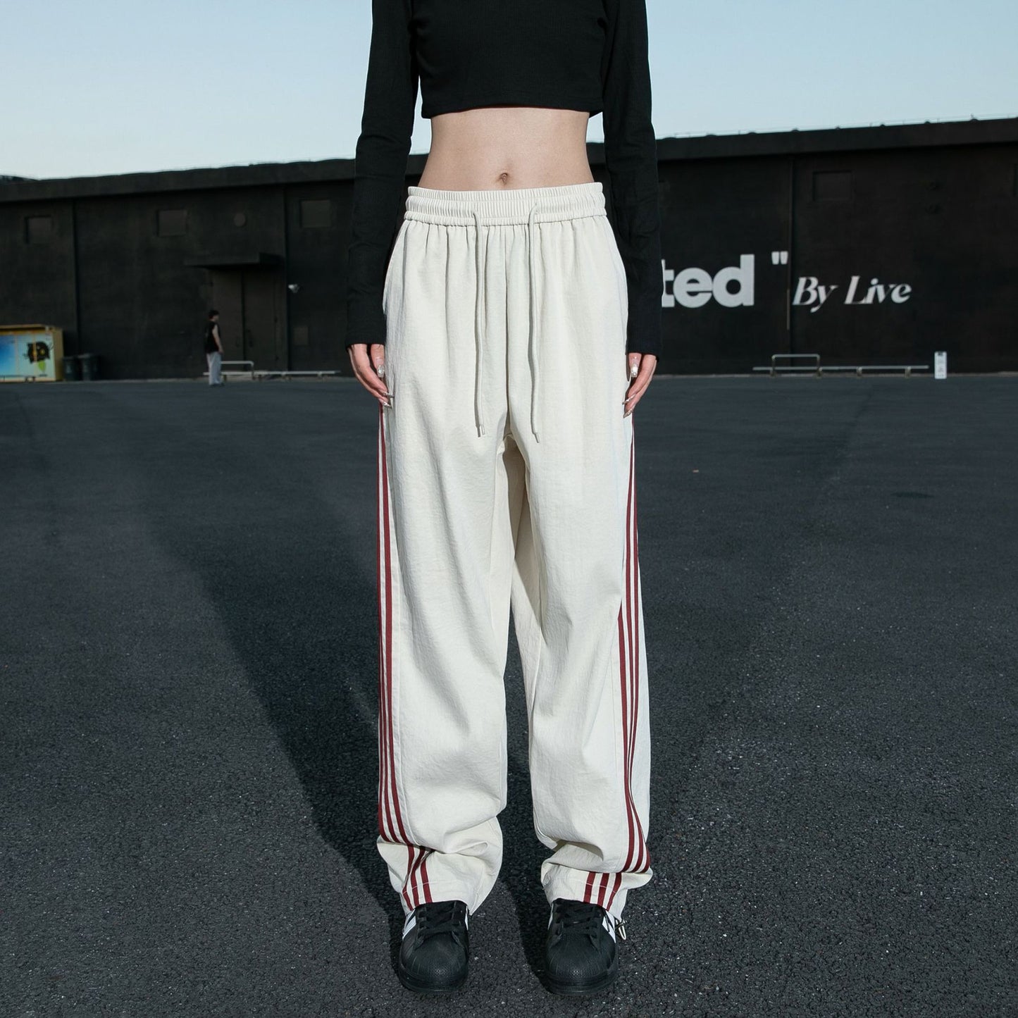 Unisex Striped Trim Wide Leg Sweatpants new