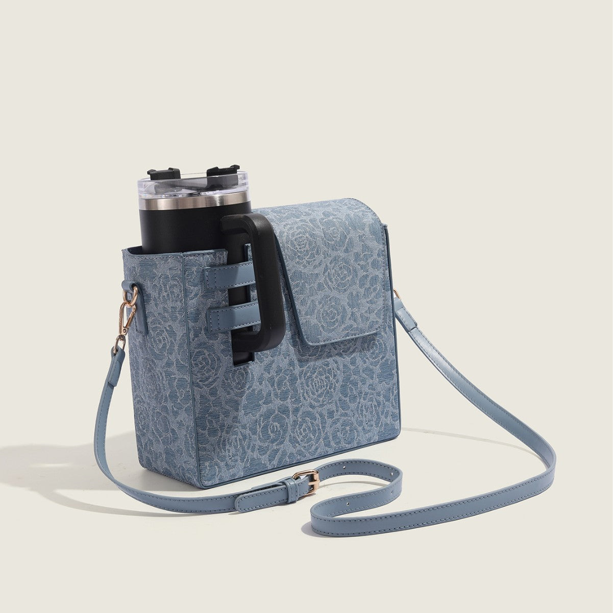 Outdoor portable crossbody water cup bag, multi-functional universal large thermos cup protective cover, water cup storage bag