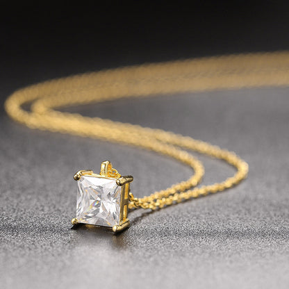 Single Zircon Pendant Necklace