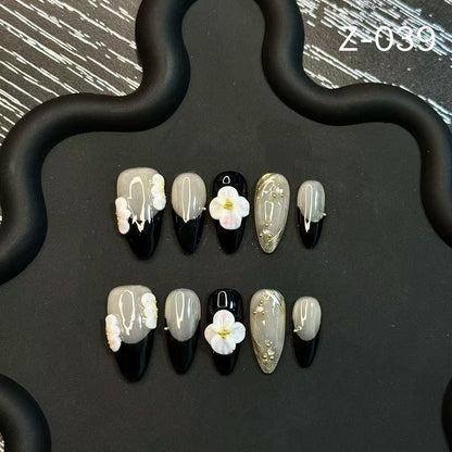Short Engraved Retro Fragrance Handmade Press on Nails Temperament