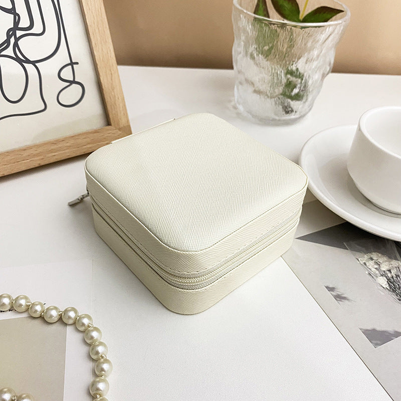 Jewelry storage box, storage box portable zipper case, travel jewelry stud earrings pu jewelry