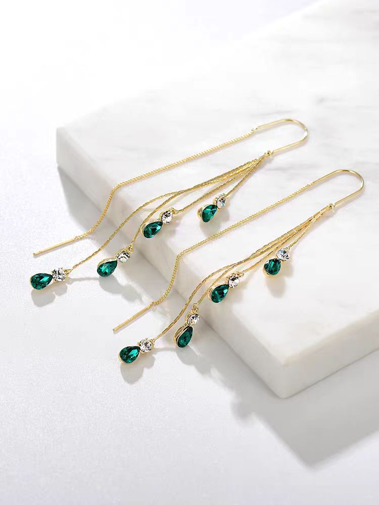 Green Crystal Ear Threads