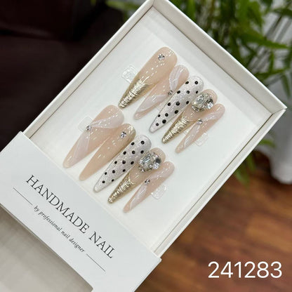 1031- Handmade press on nails fake nails removable