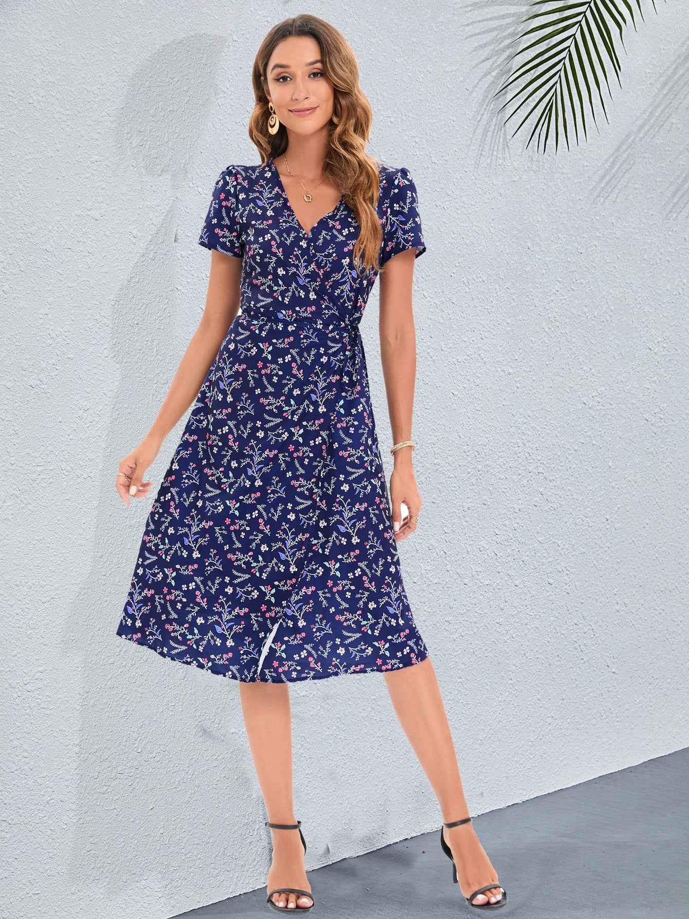 Vacation Wind ins Vintage Long Dress Small Floral Beach Summer Dress Women V Neck