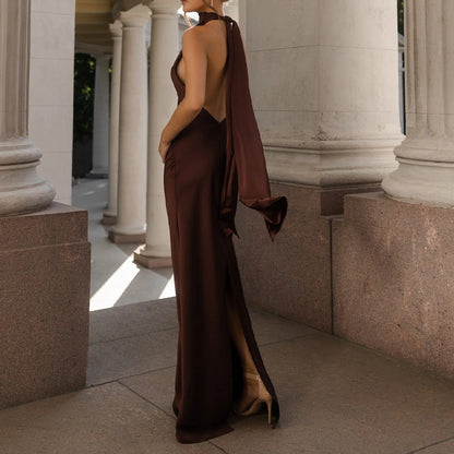 Vestido lencero de satén con espalda baja