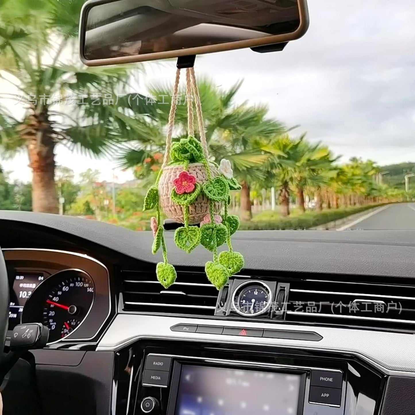 Colgante de planta de coche Decoración de coche Colgante de espejo retrovisor Lana creativa en el coche