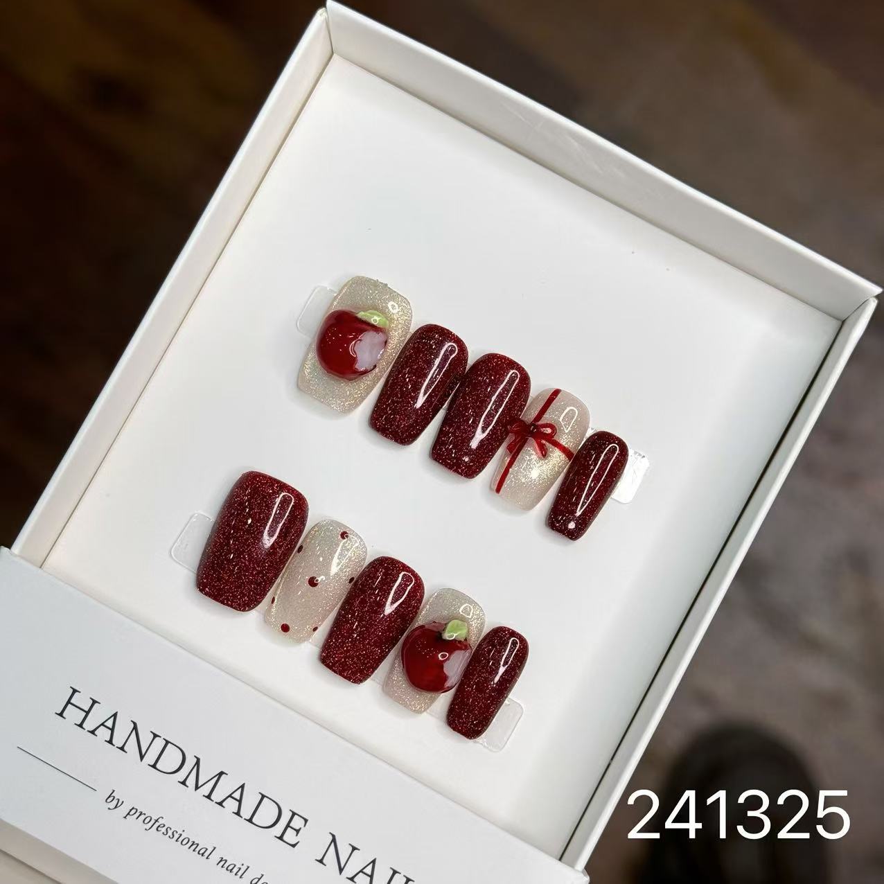 1031- Handmade press on nails fake nails removable