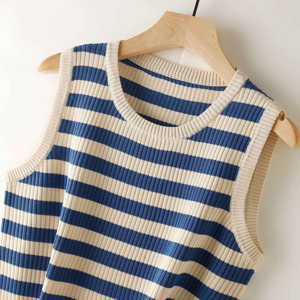 Slim Fit Round Neck Knit Tank Top
