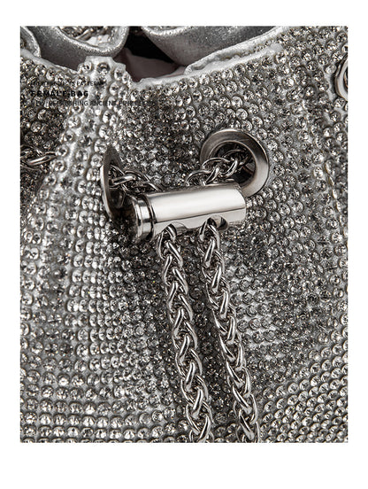 Bolso bandolera mini tipo cubo de diseño elegante con diamantes
