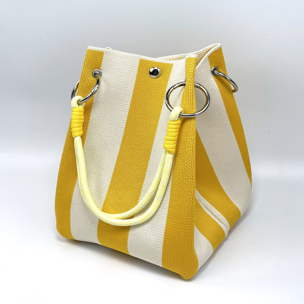 Woven Bucket Bag – Fashion Knit Handbag, Lucky Drawstring Shoulder Purse, Women’s Vacation Tote
