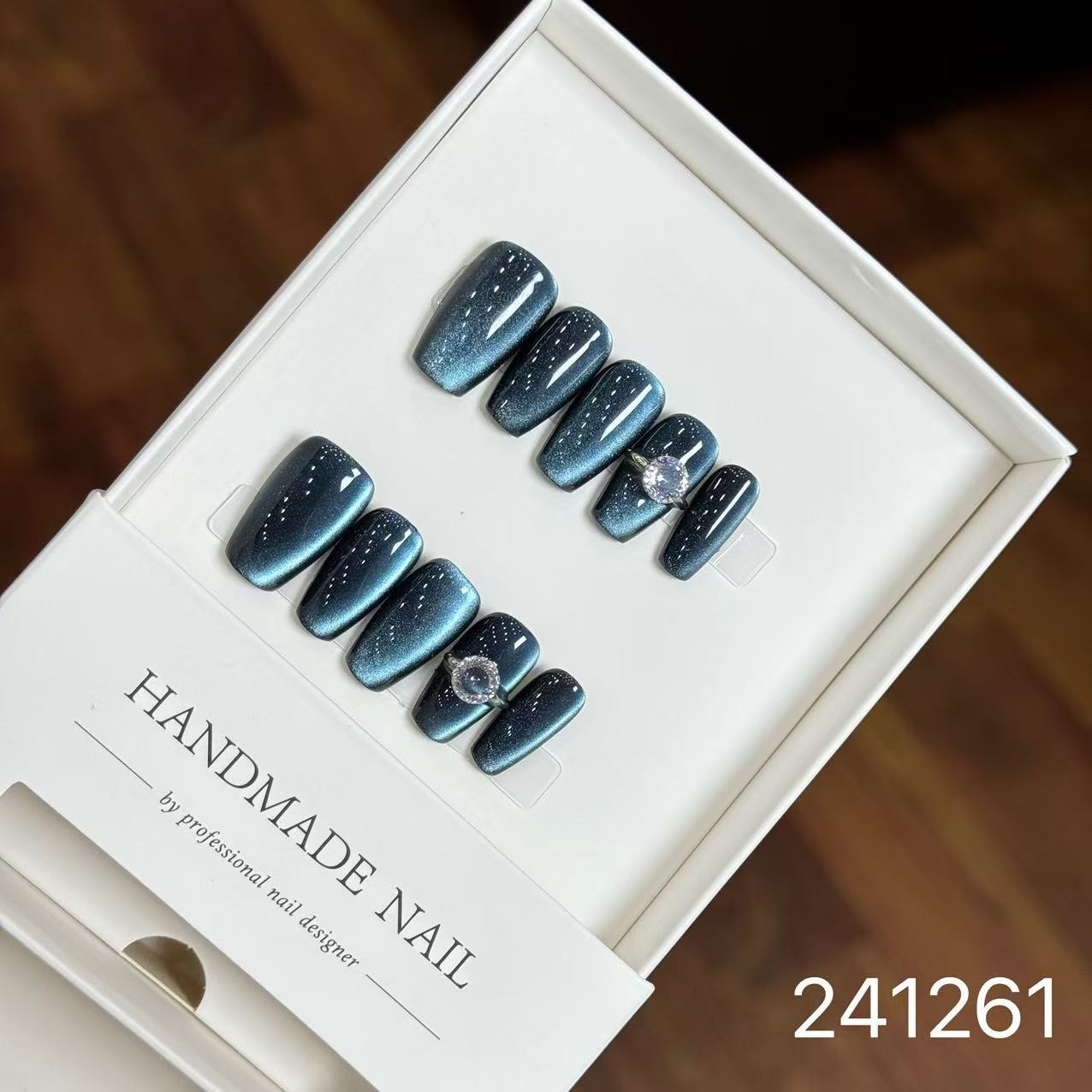 1028- Handmade press on nails fake nails removable