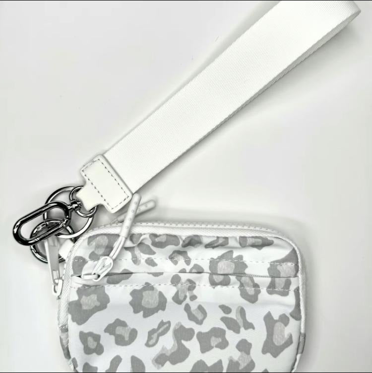 Bolsa de PVC transparente para tarjetas – Bolso de muñeca portátil para guardar tarjetas bancarias y monedas 