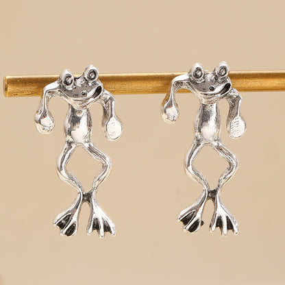 Personality Punk Frog Stud Earrings Detachable Cute 3D Animal Earrings