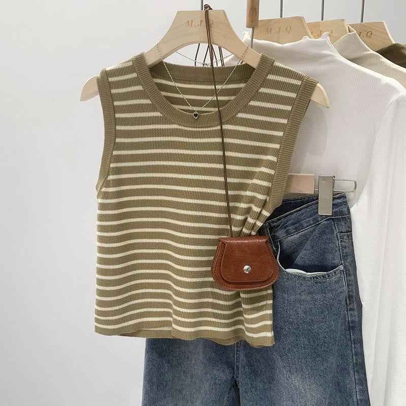 Slim Fit Round Neck Knit Tank Top
