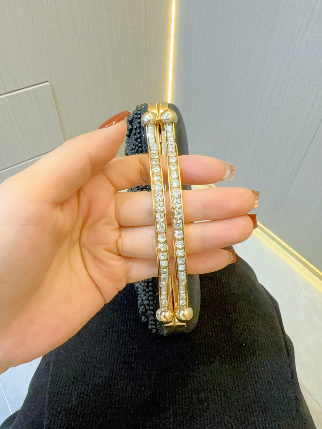 Bolso de mano vintage con perlas, ideal para bodas, eventos nocturnos o cenas. Modelo M4676-089113