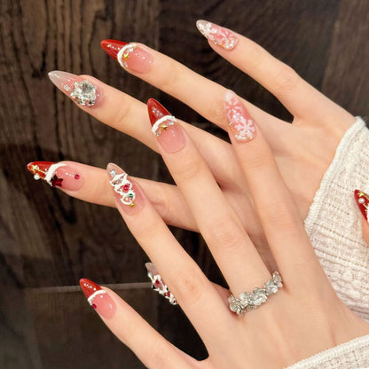 Arte de uñas francés con rubor navideño y copos de nieve de terciopelo rojo, arte de uñas hecho a mano
