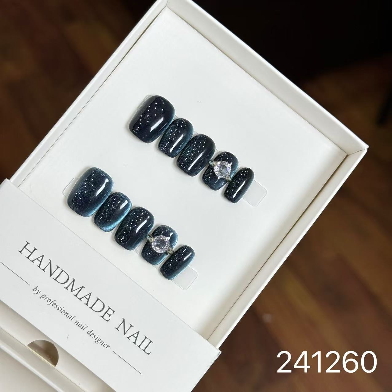 1031- Handmade press on nails fake nails removable
