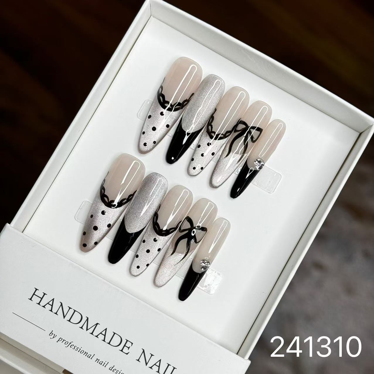 1028- Handmade press on nails fake nails removable