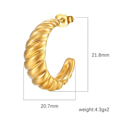 Ribbed C-Shape Hoop Earrings