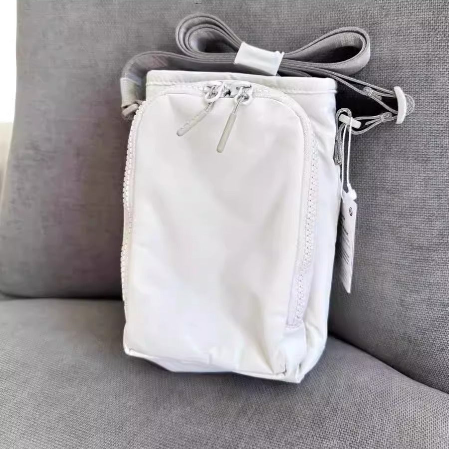 Design Crossbody shoulder kettle bag, mobile phone bag waterproof yoga bag, running sports outdoor portable bag