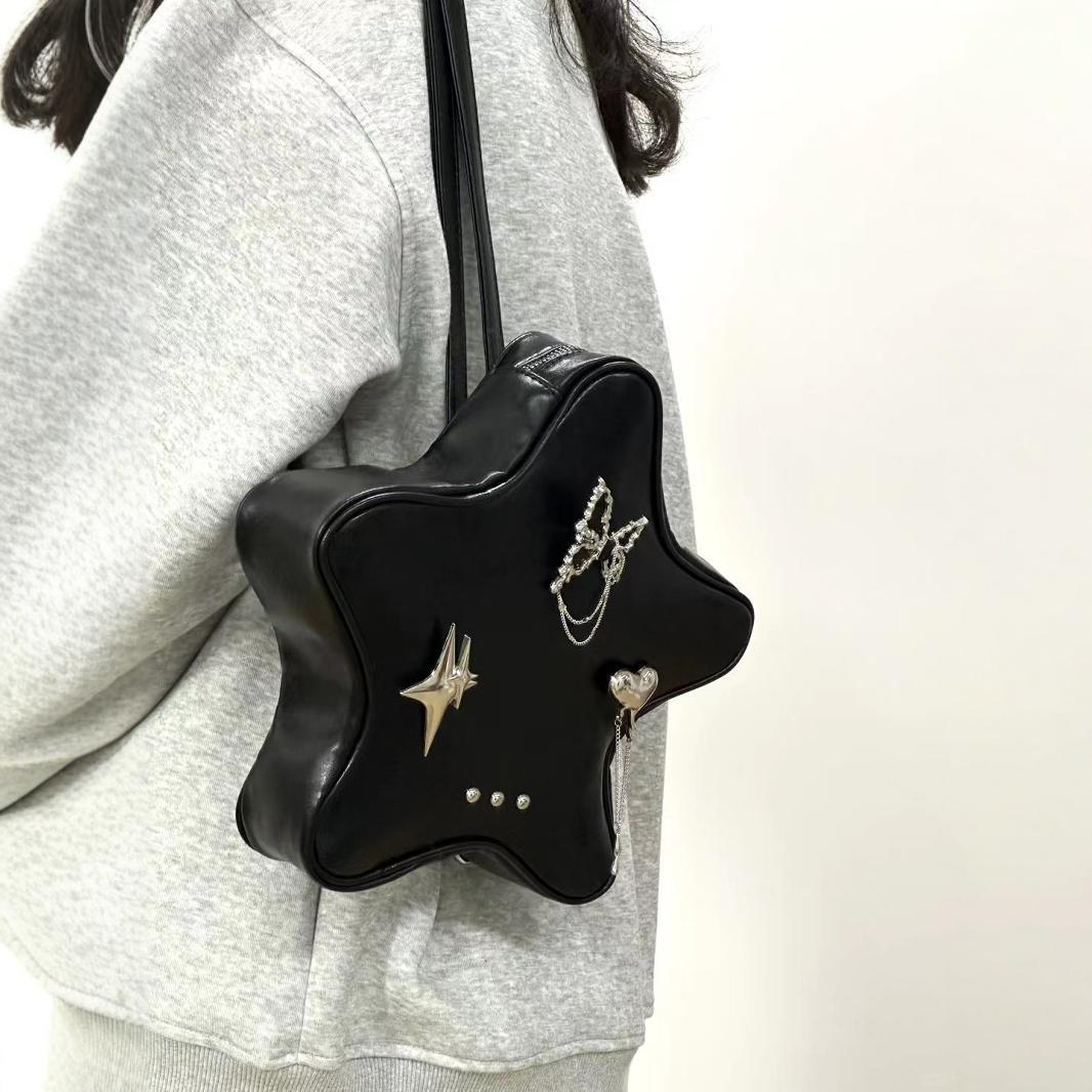 Mini bolso de hombro negro con forma de pentagrama, mochila bandolera con colgante, mochila de cadena versátil y moderna para mujer 