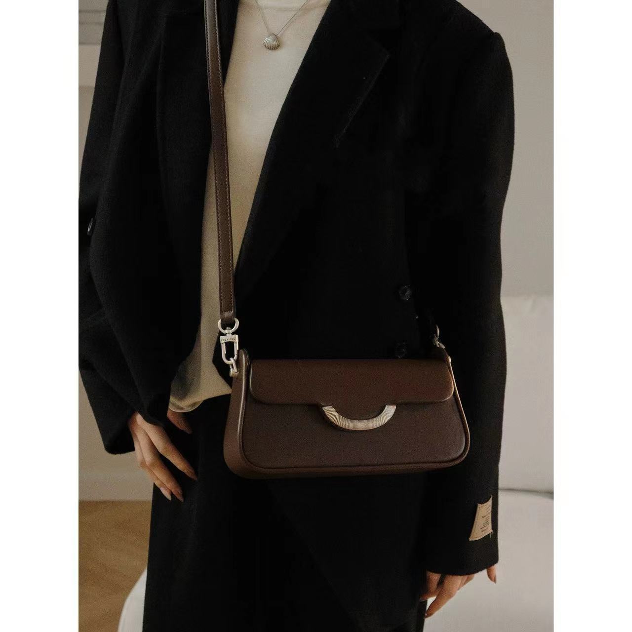 Simple small square bag, commuter small shoulder bag, shoulder crossbody bag small