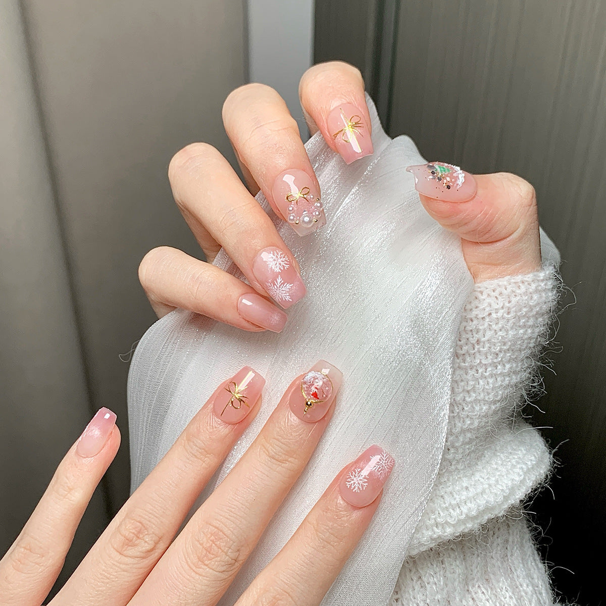 Christmas handmade nail wear boutique high-end nail art fake nail flakes autumn and winter