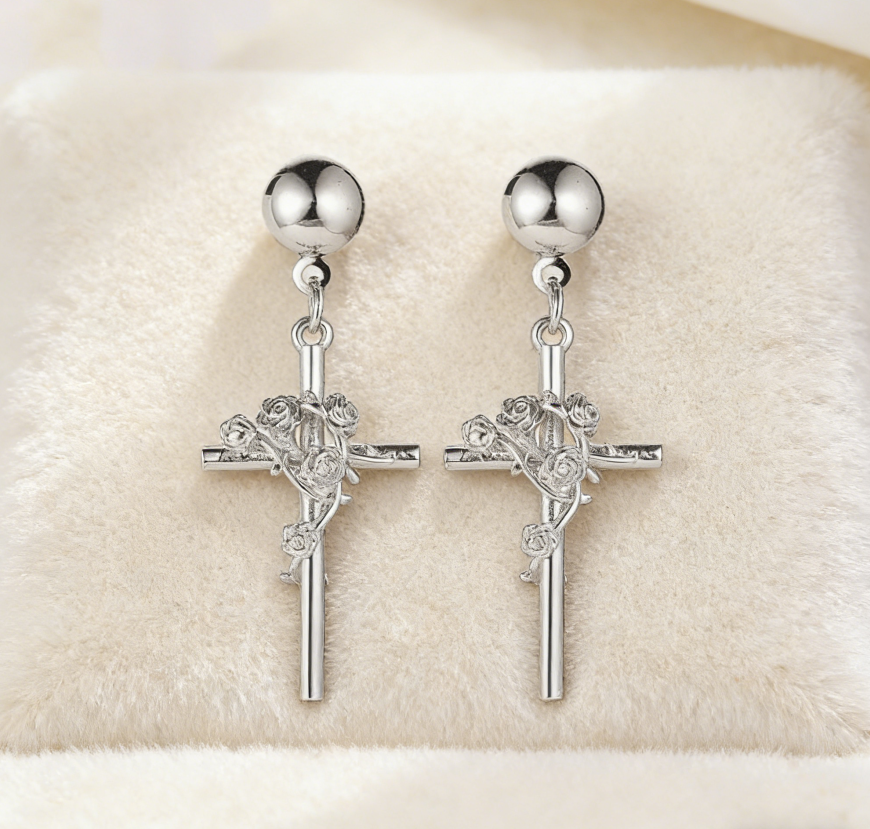 Fashion Crown & Cross Pendant Necklace