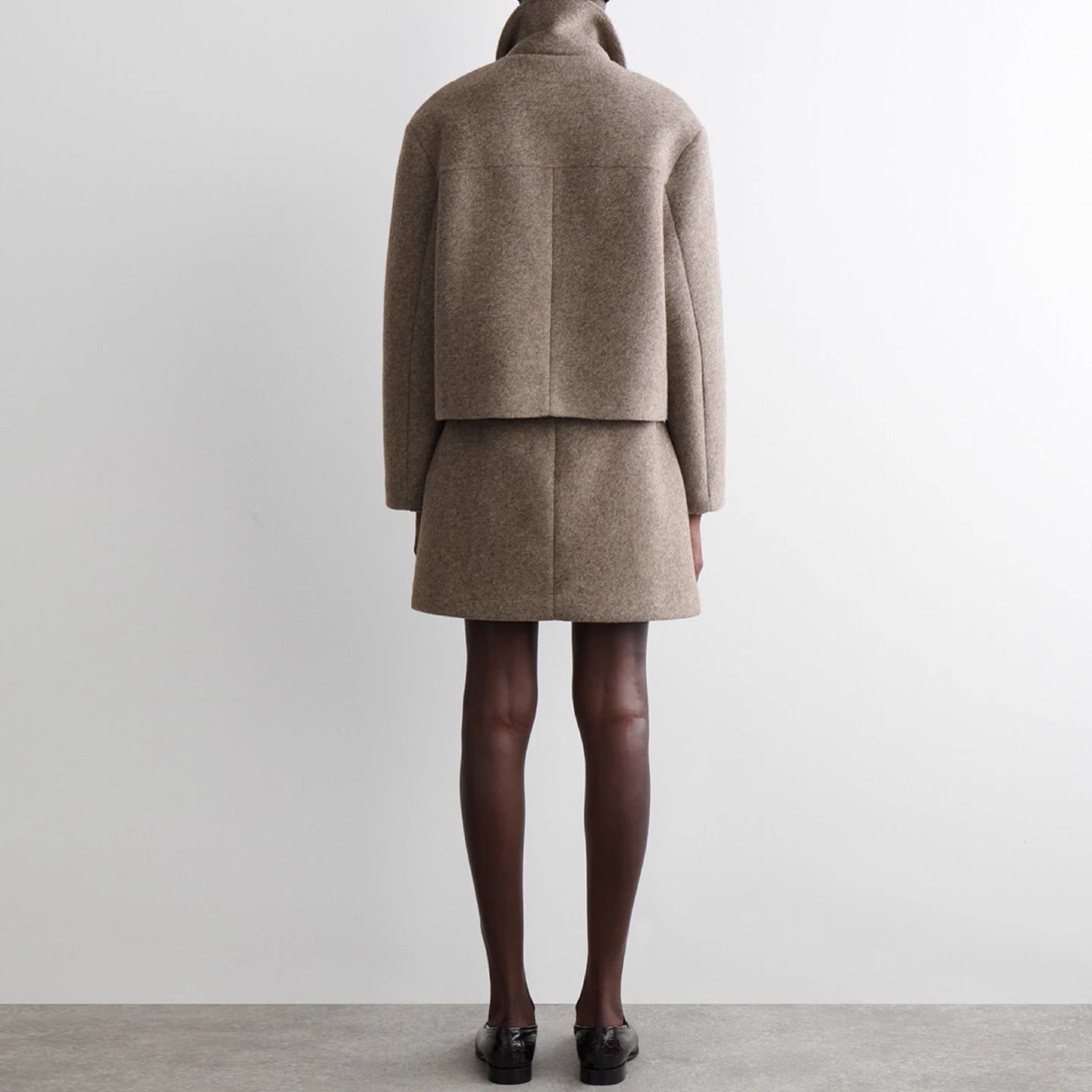 Falda midi marrón de corte A para mujer