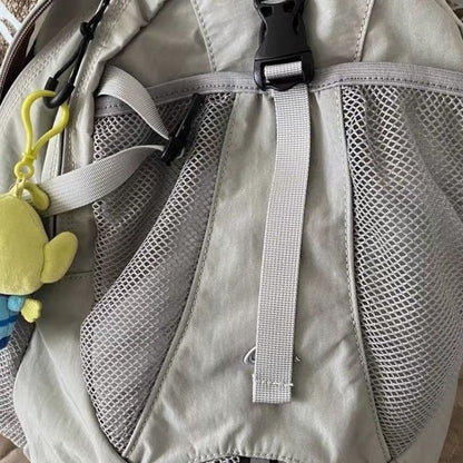 Mochila funcional para senderismo, ligera y práctica para actividades al aire libre, ideal para picnics, deportes y ciclismo. También sirve como mochila de viaje para mujer. 