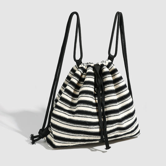 Mochila bandolera de gran capacidad para mujer, estilo urbano, con correa ajustable, estilo versátil y tejida a la moda. Mochila a rayas blancas y negras para mujer. 