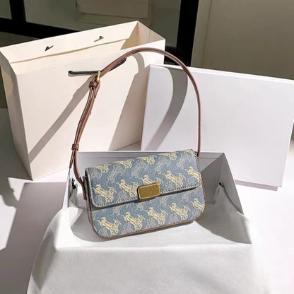 Chic Small Shoulder Square Bag for Females – Stylish Design Armpit Hobo Bag, Perfect for Everyday Use