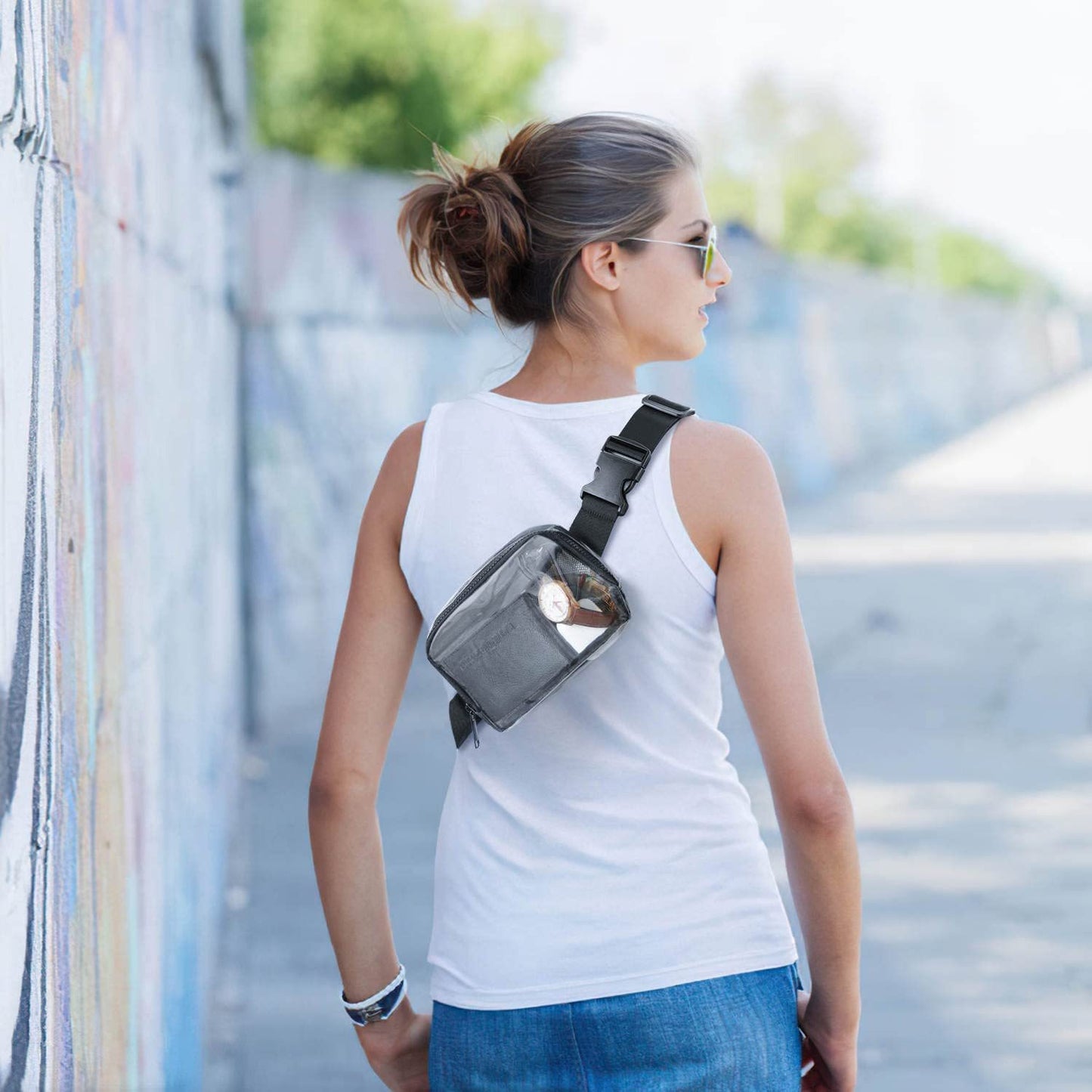 Riñonera impermeable – Bolso bandolera pequeño transparente con correa ajustable, ideal para festivales, senderismo, conciertos y viajes; apta para estadios. 